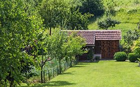 Breza Guesthouse